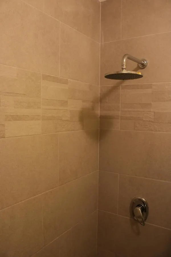 Apartment 7, Kenridge Residences, Ideal Location 세인트 제임스